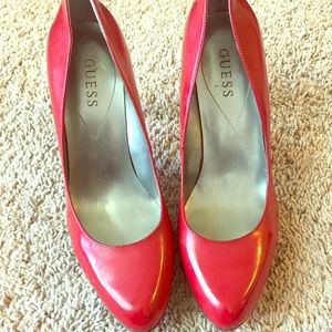 Red Patent Leather Closed Toe Pump Sz 9